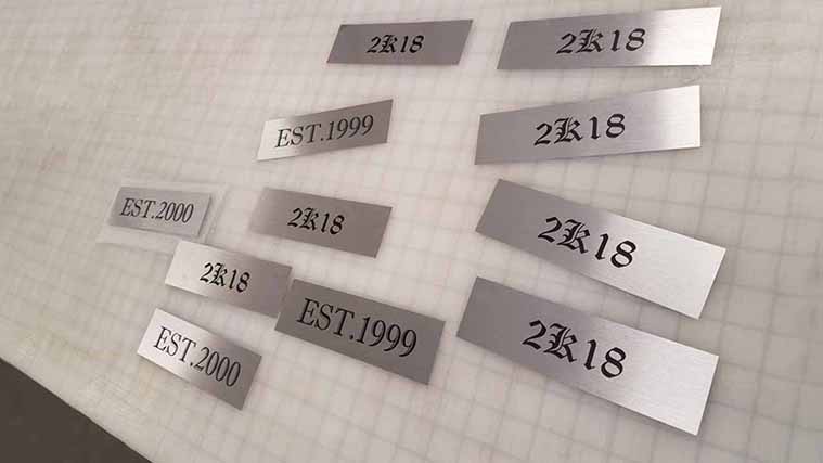 Aluminum year plates