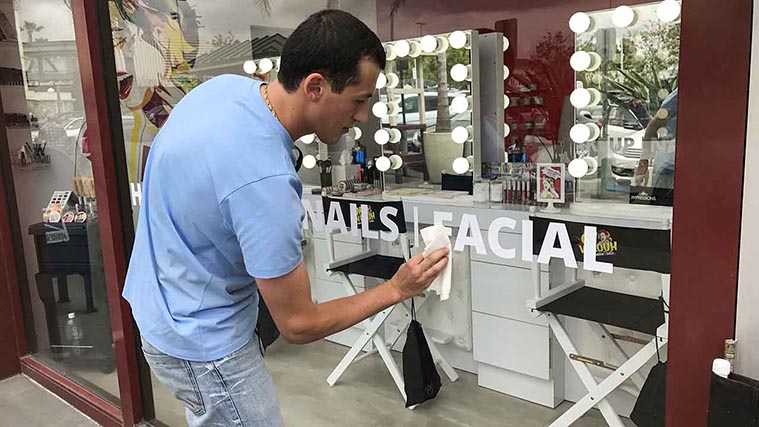 Vinyl lettering installation process