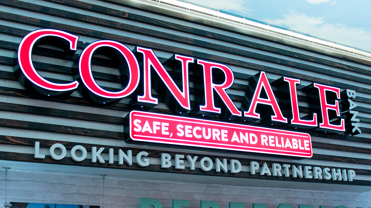 Conrale Bank neon channel letters sign