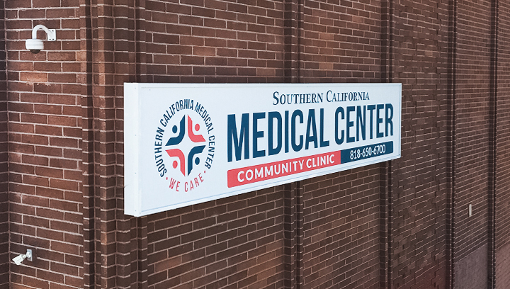 Southern California Medical Center light box sign in a big size made of acrylic and aluminum