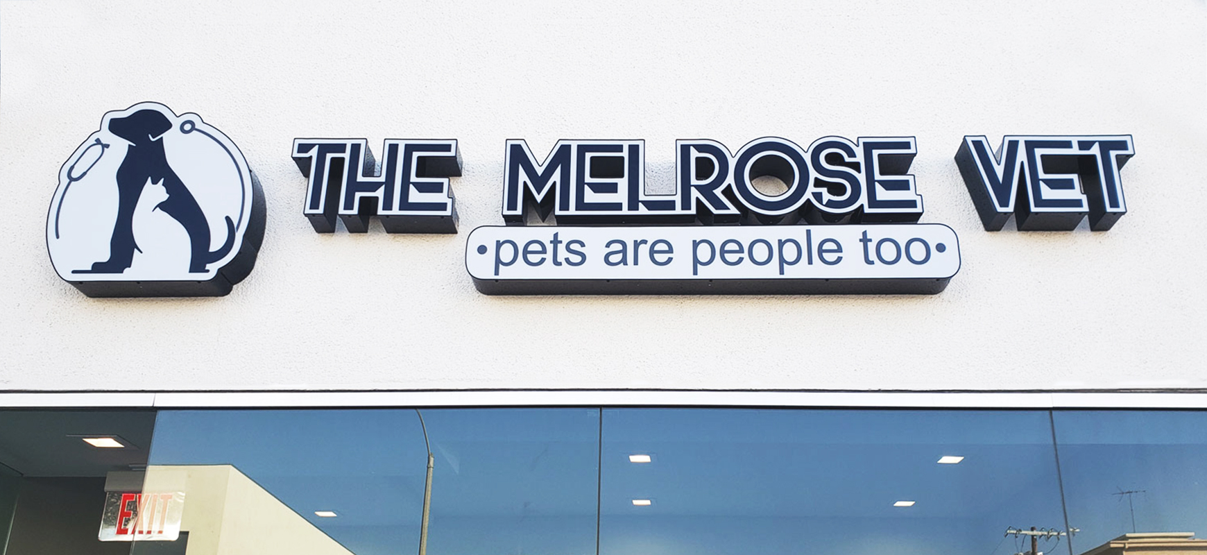 The Melrose Vet light box signs with the company logo and slogan made of aluminum and acrylic