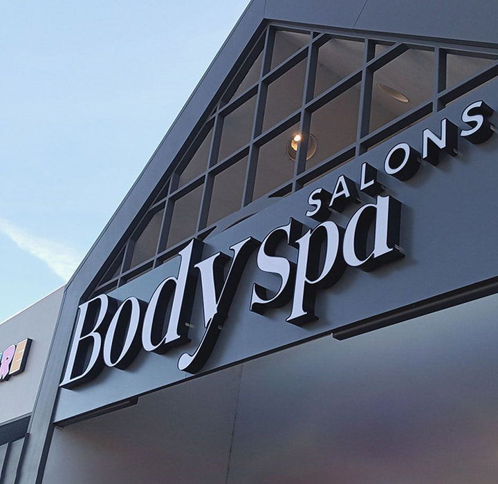 Body Spa Salons custom signage displaying the brand name made of aluminum and lexan