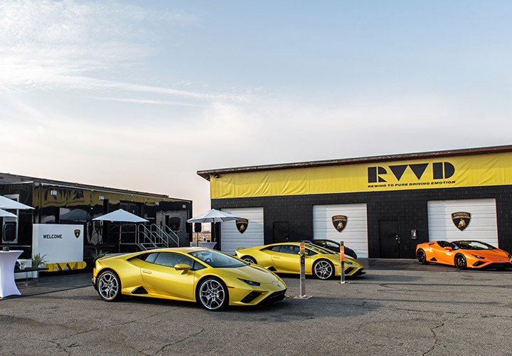 Lamborghini custom signs with branded elements made of aluminum, wood and vinyl banner