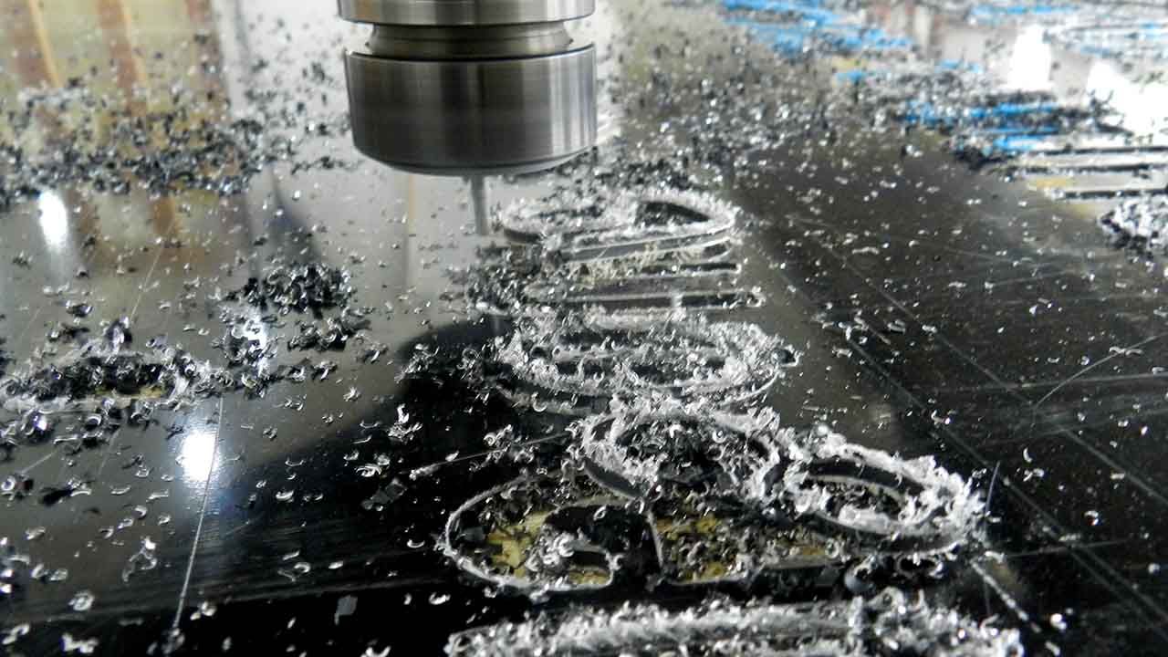 Dibond material cutting process