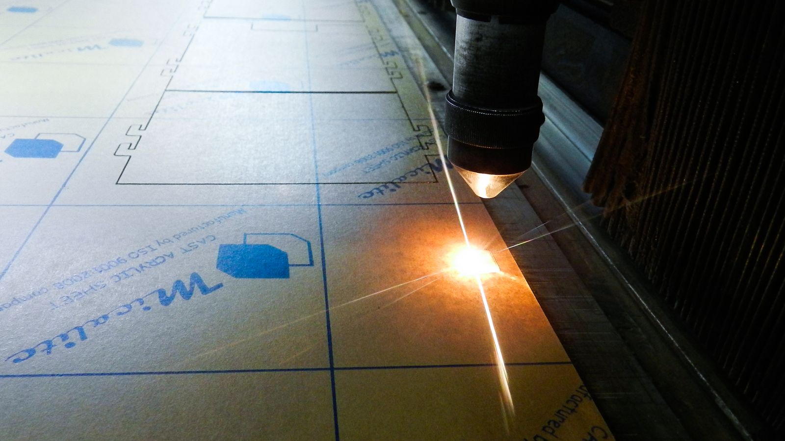Laser Cutting Acrylic sheet