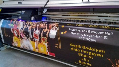 UV printing a vinyl banner