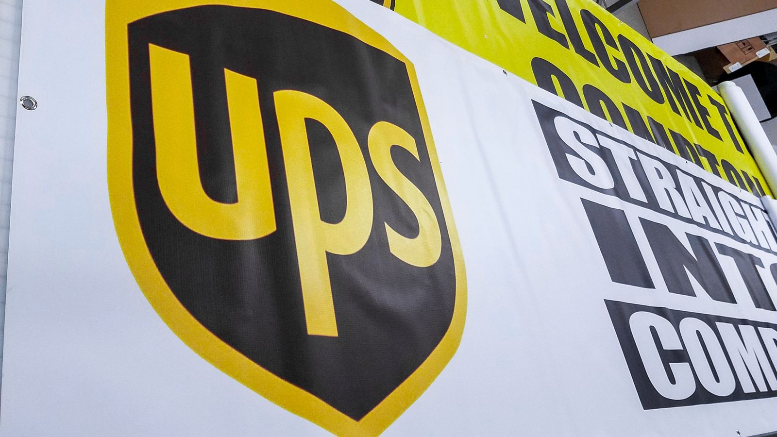 Ups Vinyl Banner