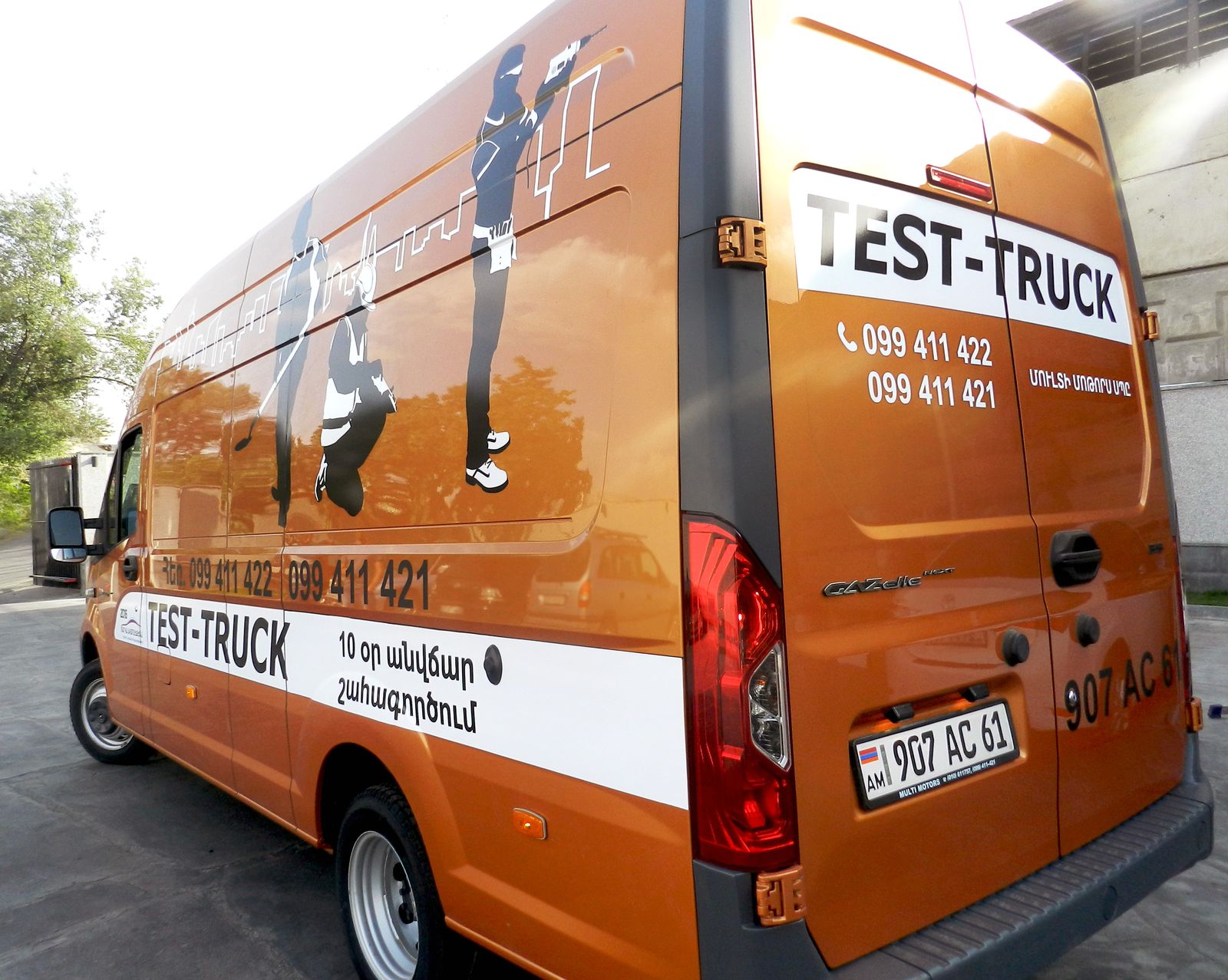 Van Opaque Vinyl Wrapping