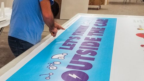 Vinyl Banner Cutting