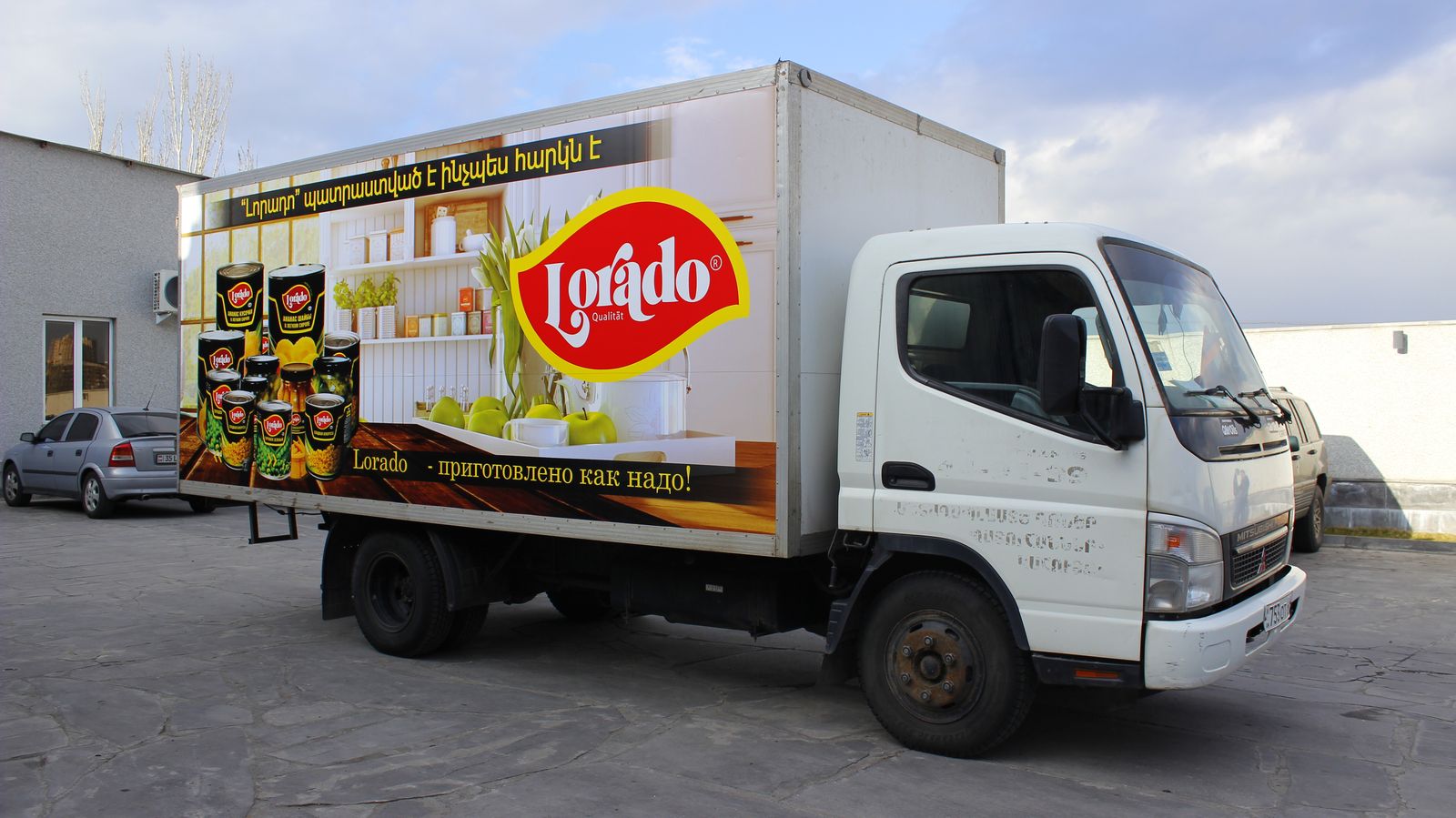 promotional vehicle vinyl graphics