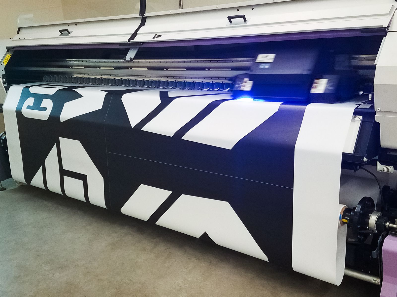 vinyl banner uv curing