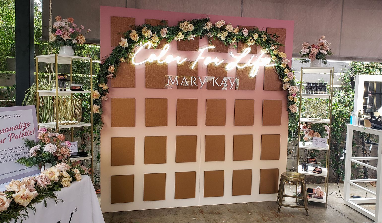 Mary Kay stand sign