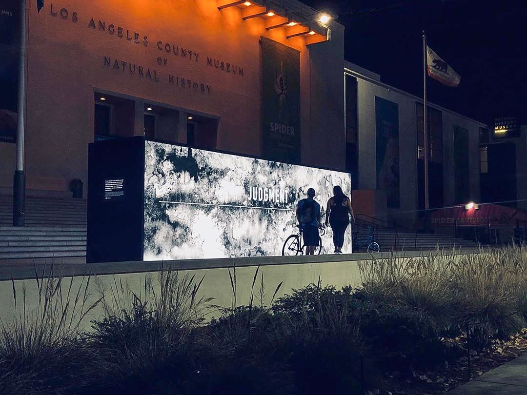inner lighted wall sign