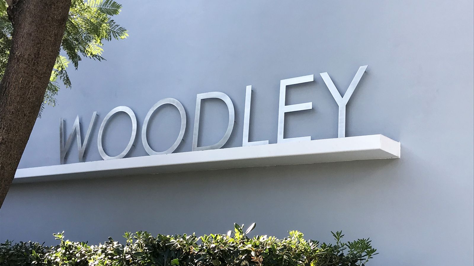 Woodley aluminum letters
