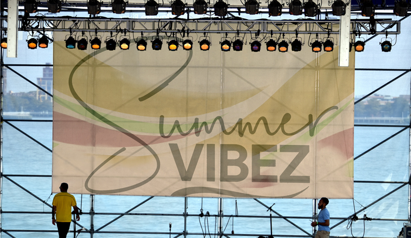 Summer Vibez music event hanging banner example