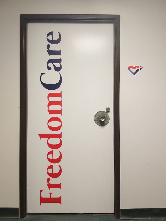 business vinyl lettering