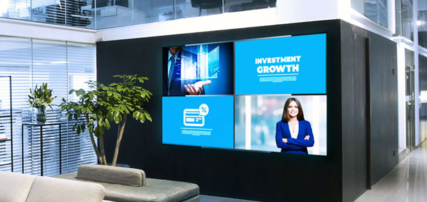 Bank digital screen solutions used for bank advertising to create a better interaction 