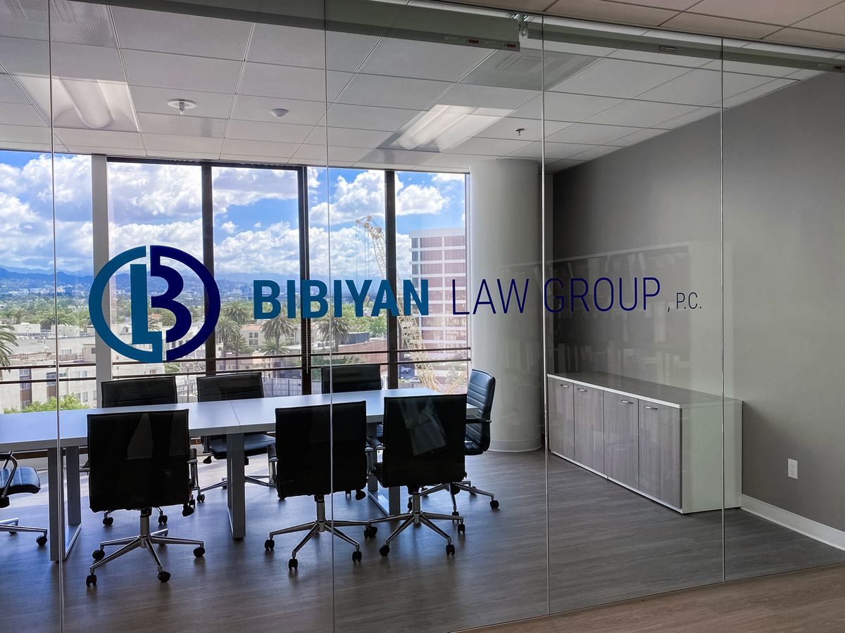 Bibyan office vinyl lettering
