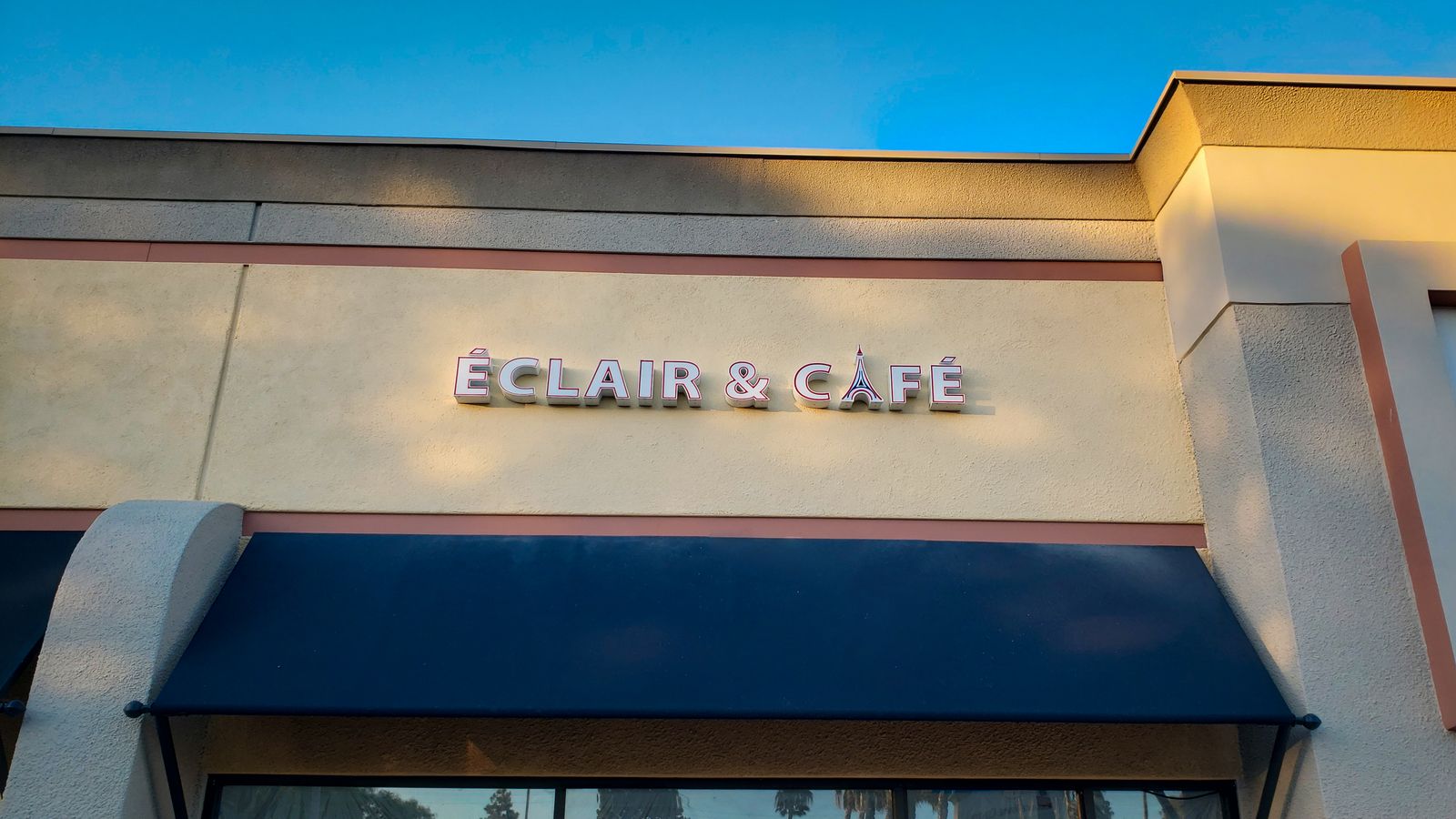 Eclair & Cafe Channel Letters