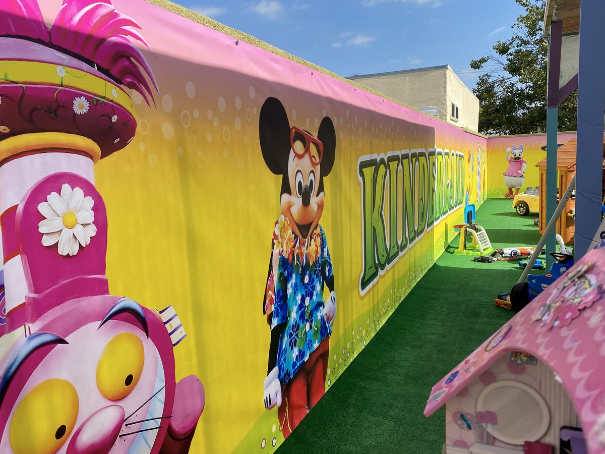 Kindergarten vinyl banner