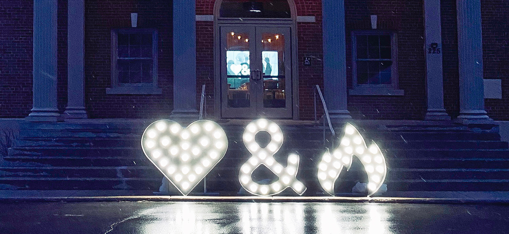 Harvest Bible Chapel marquee signs with bright illumination made of aluminum for outdoor design