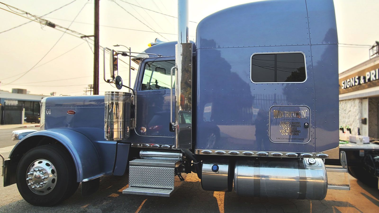 custom truck lettering