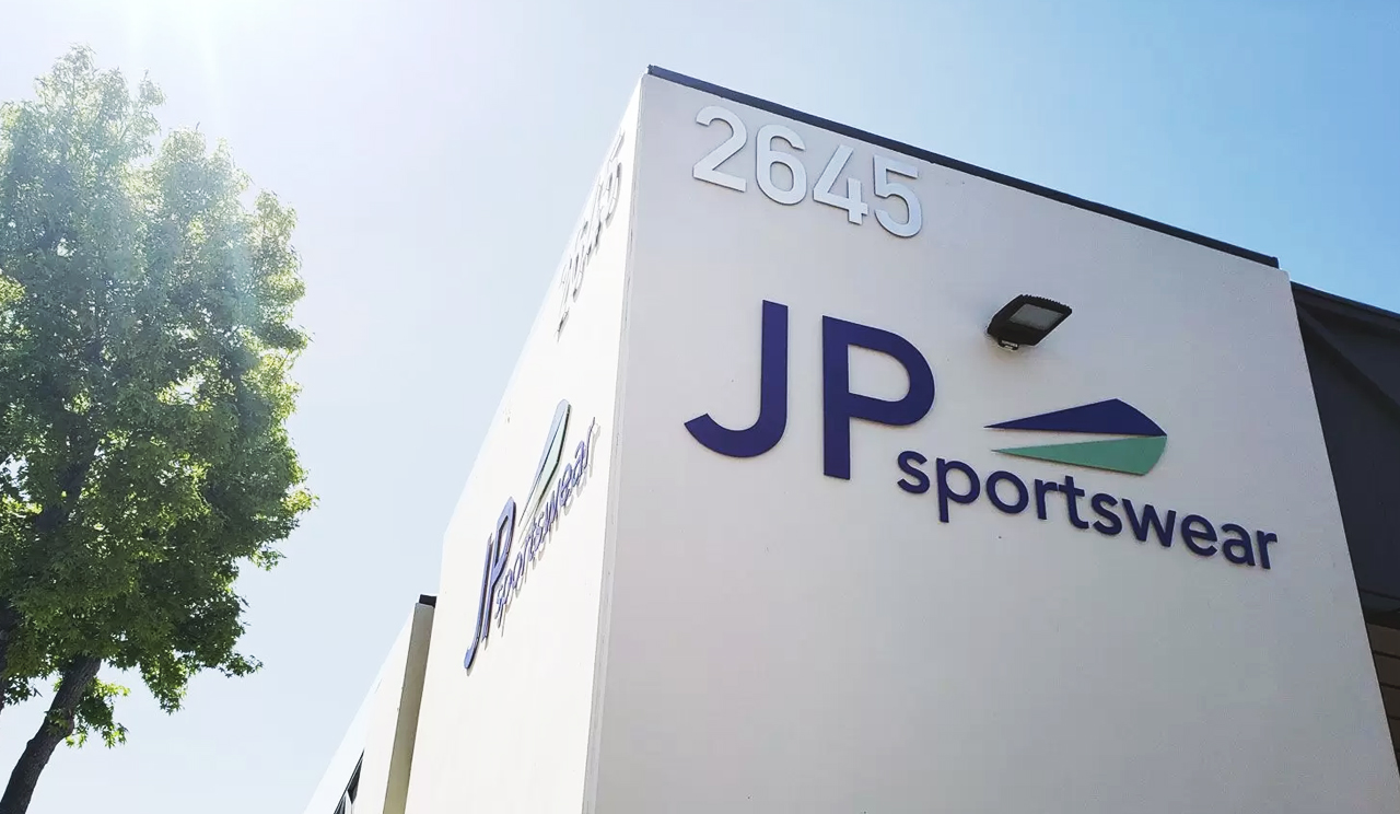 JP Sportswear building sign with branded elements made of aluminum also popular for restaurants