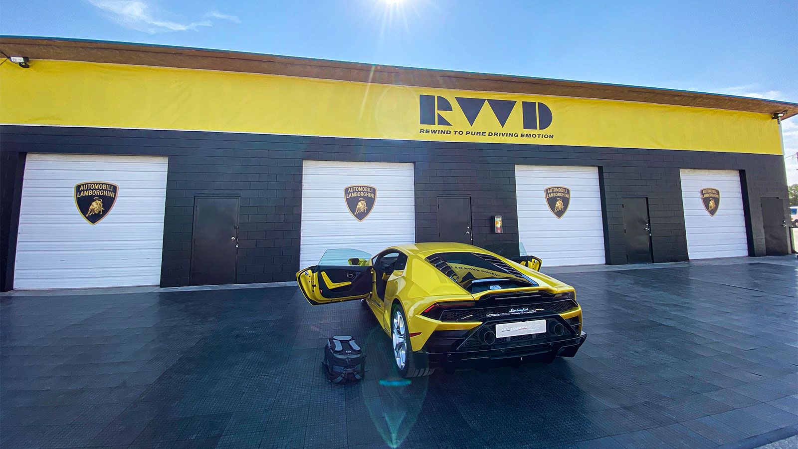 Lamborghini event aluminum signage