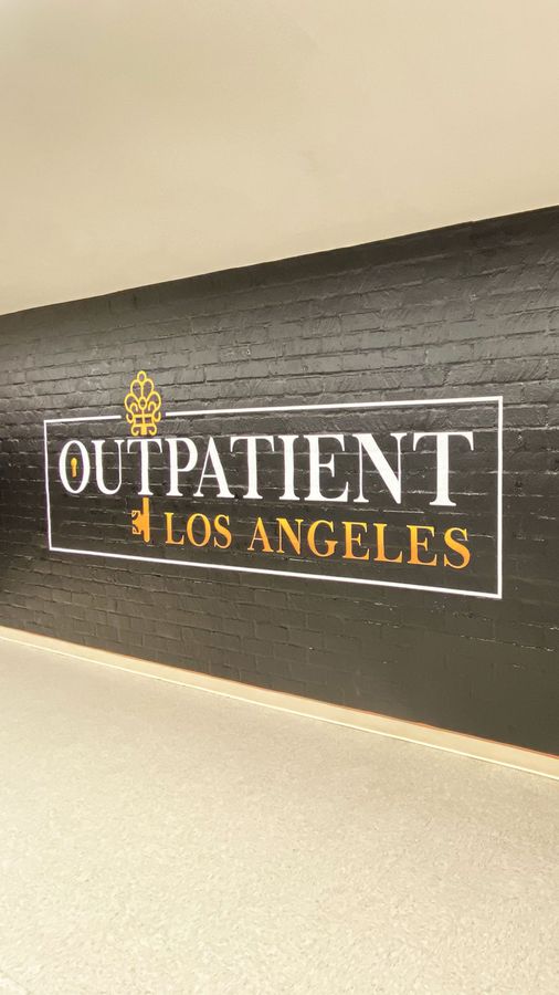 Outpatient vinyl lettering