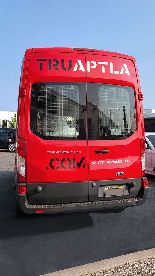 Truaptla car branding