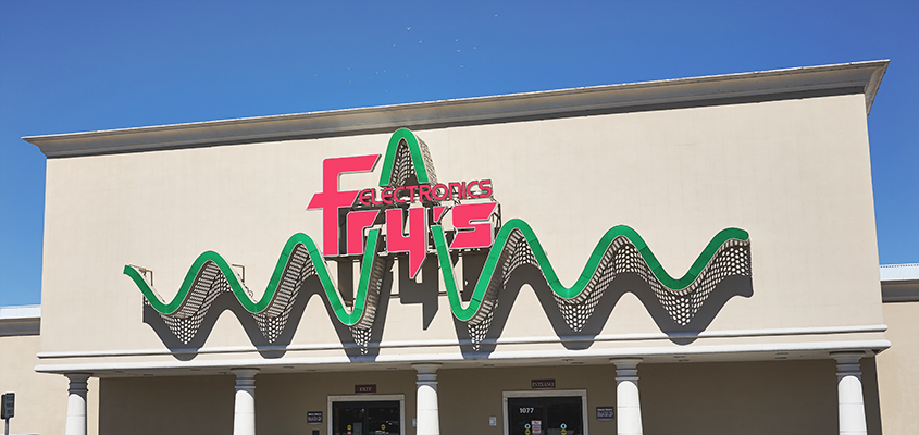 Decorative elements at the storefront for corporate branding