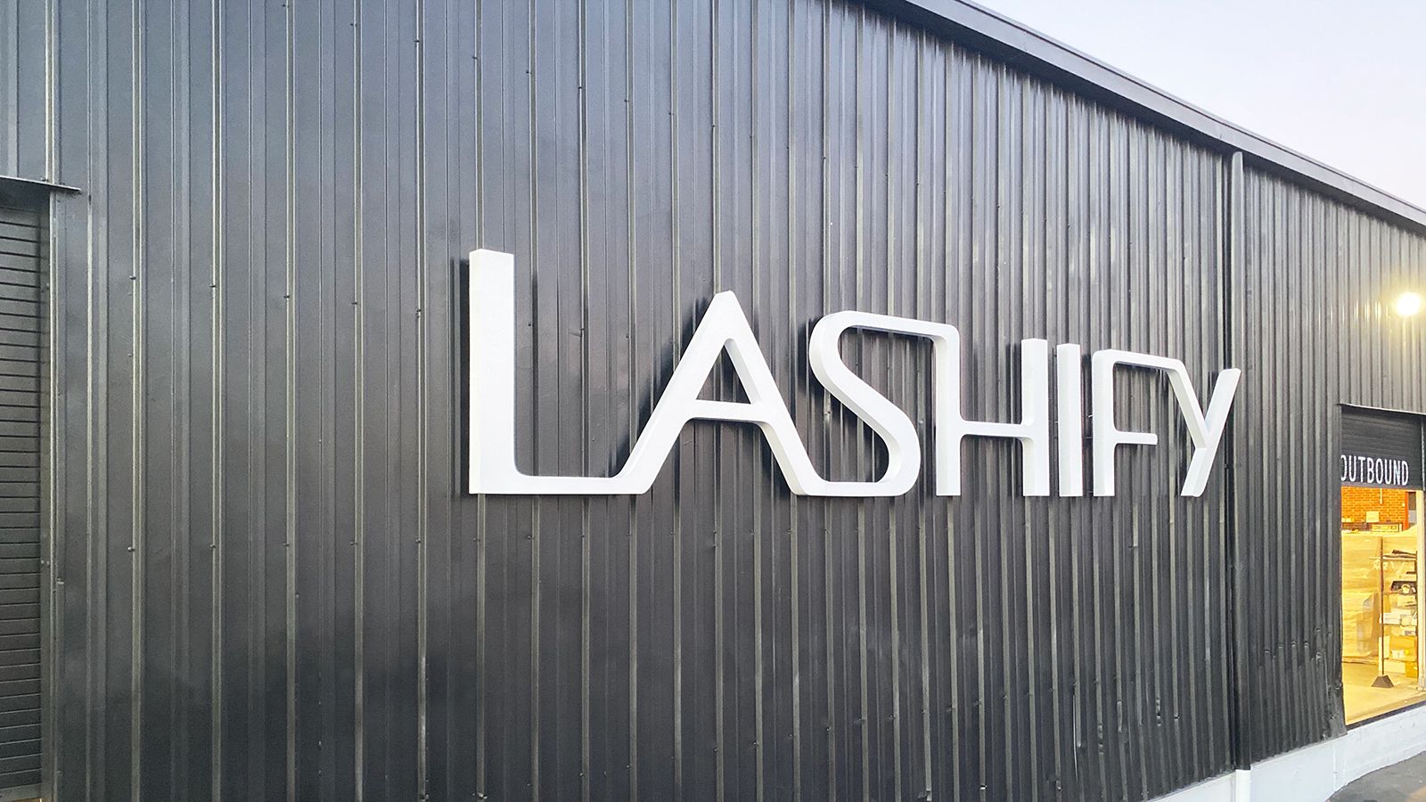 Lashify large channel letters