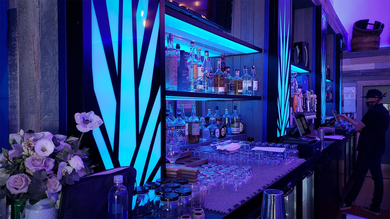Agave azul illuminated signs