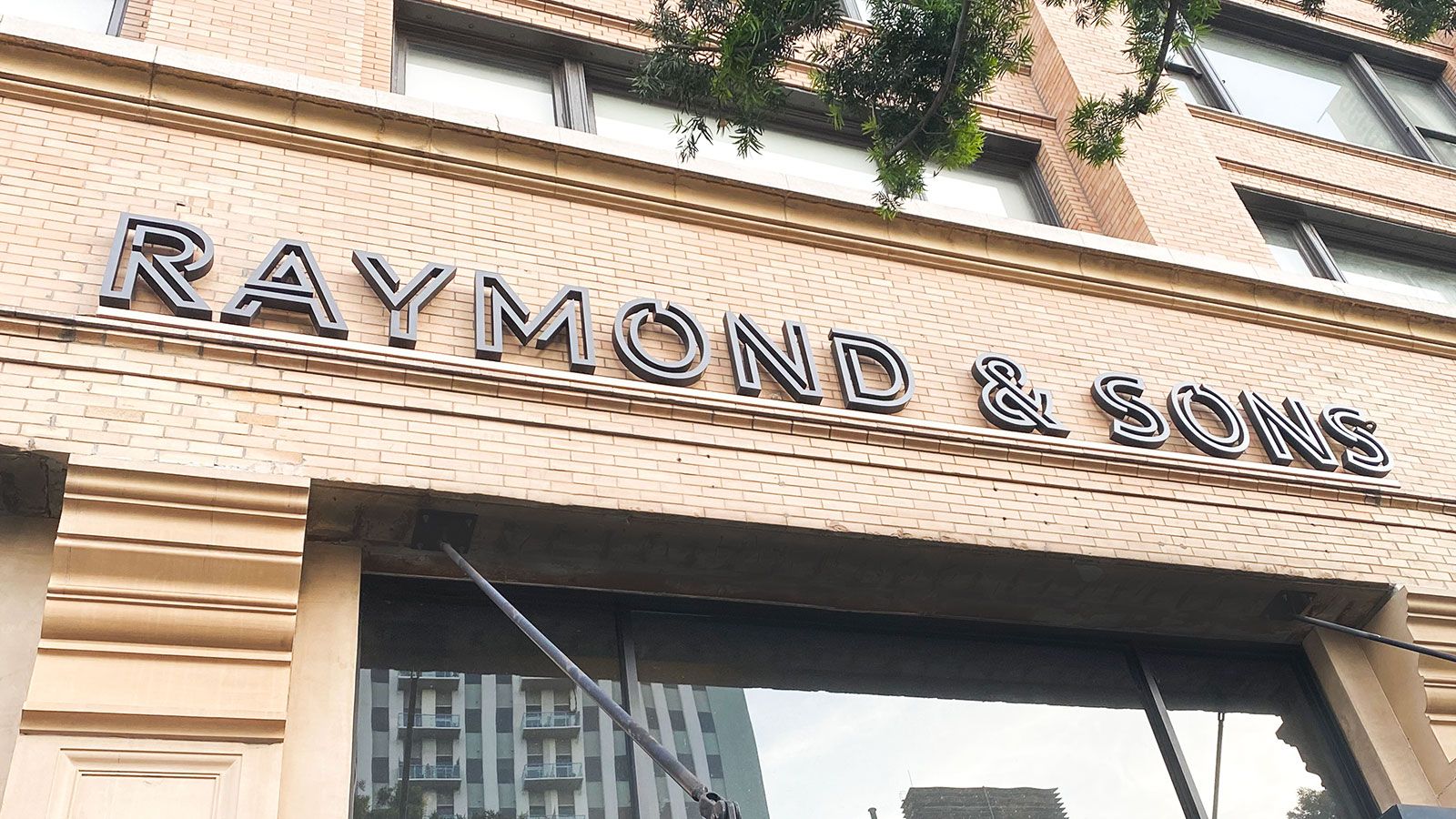 Raymond and Sons 3D letters