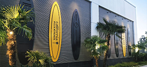 California Pizza Kitchen custom restaurant signs in surfboard shapes made of aluminum