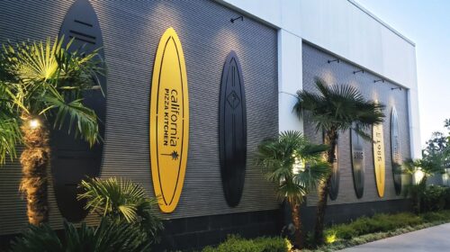 aluminum restaurant signs