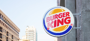 Burger King lighted box logo by Front Signs sign company in Los Angeles and US-wide