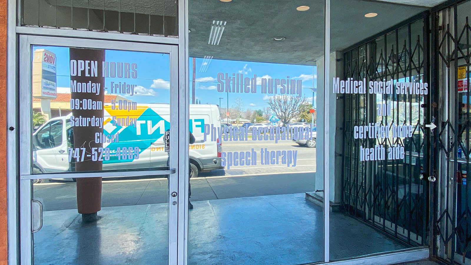 open hours vinyl lettering
