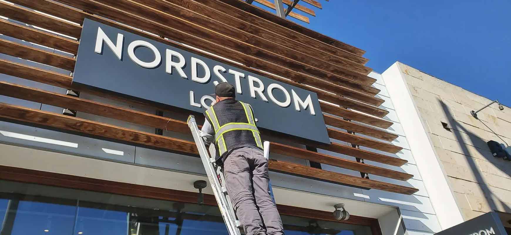 building sign installation service