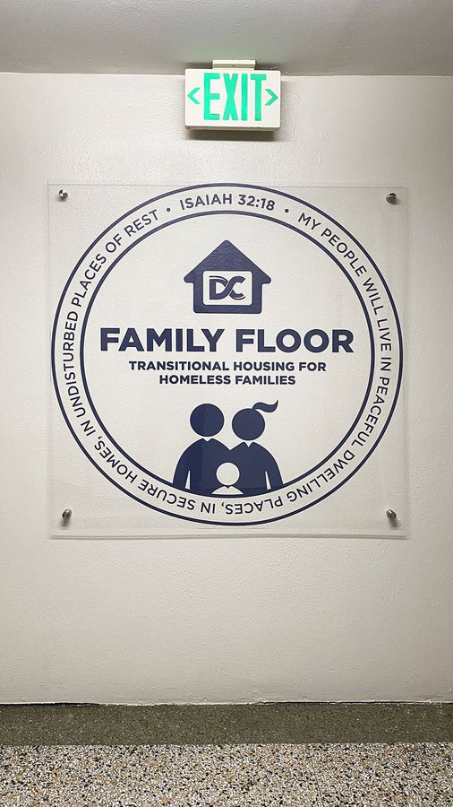 Family Floor vinyl lettering