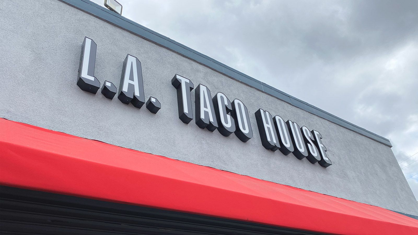 LA taco house LED sign