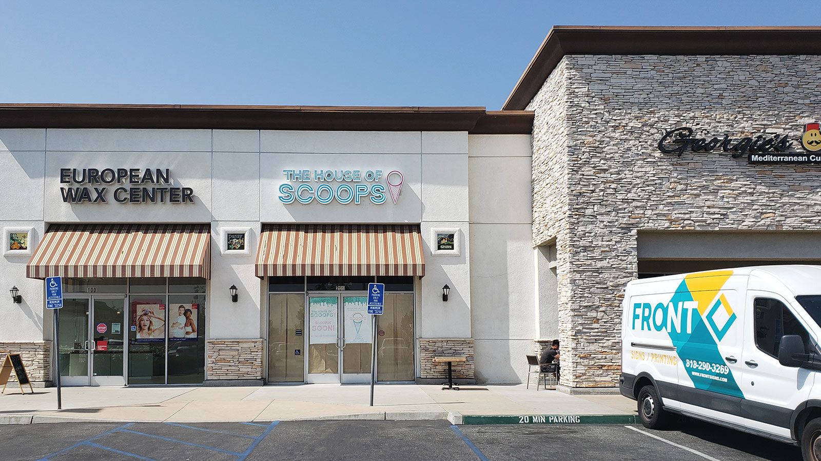 Store building channel letters