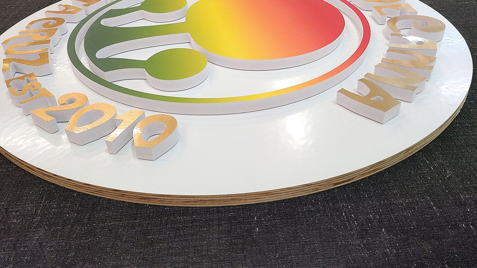 creme de anna logo sign