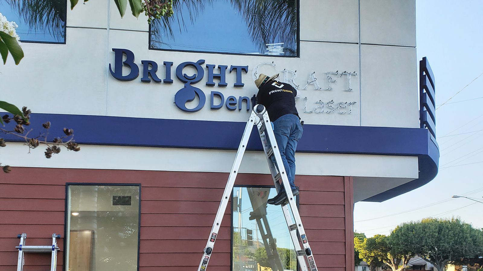 outdoor channel letters installation