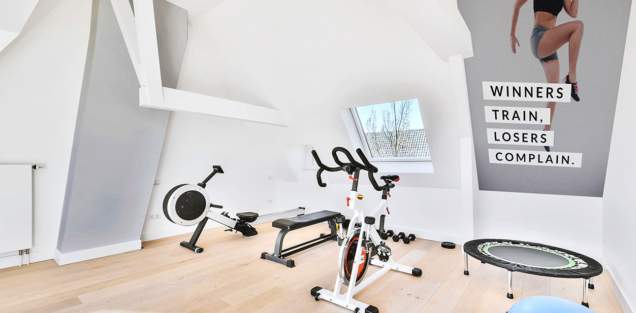 Minimalist gym design in white and grey