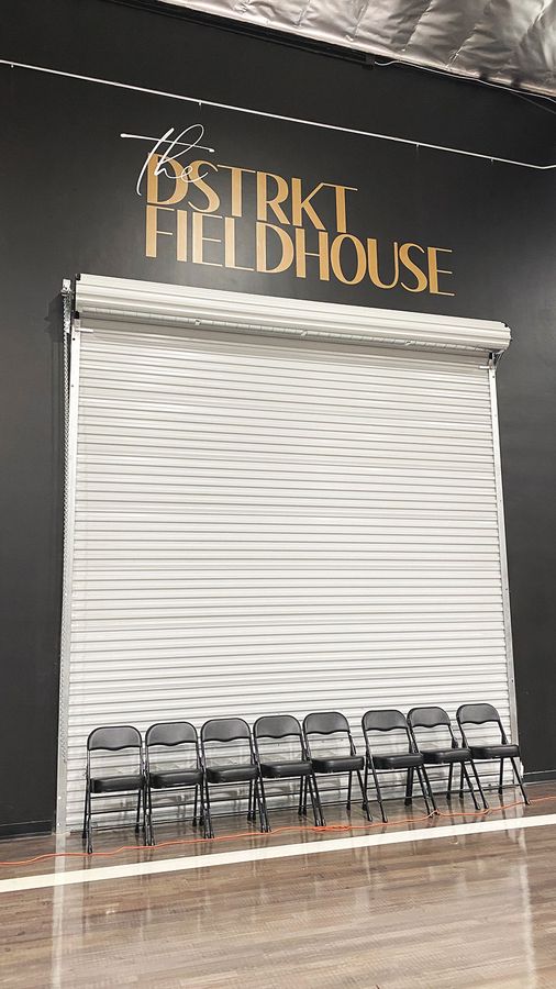 the dstrkt fieldhouse wall decal