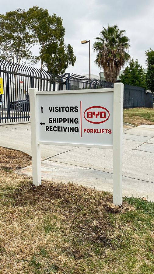 BYD yard sign