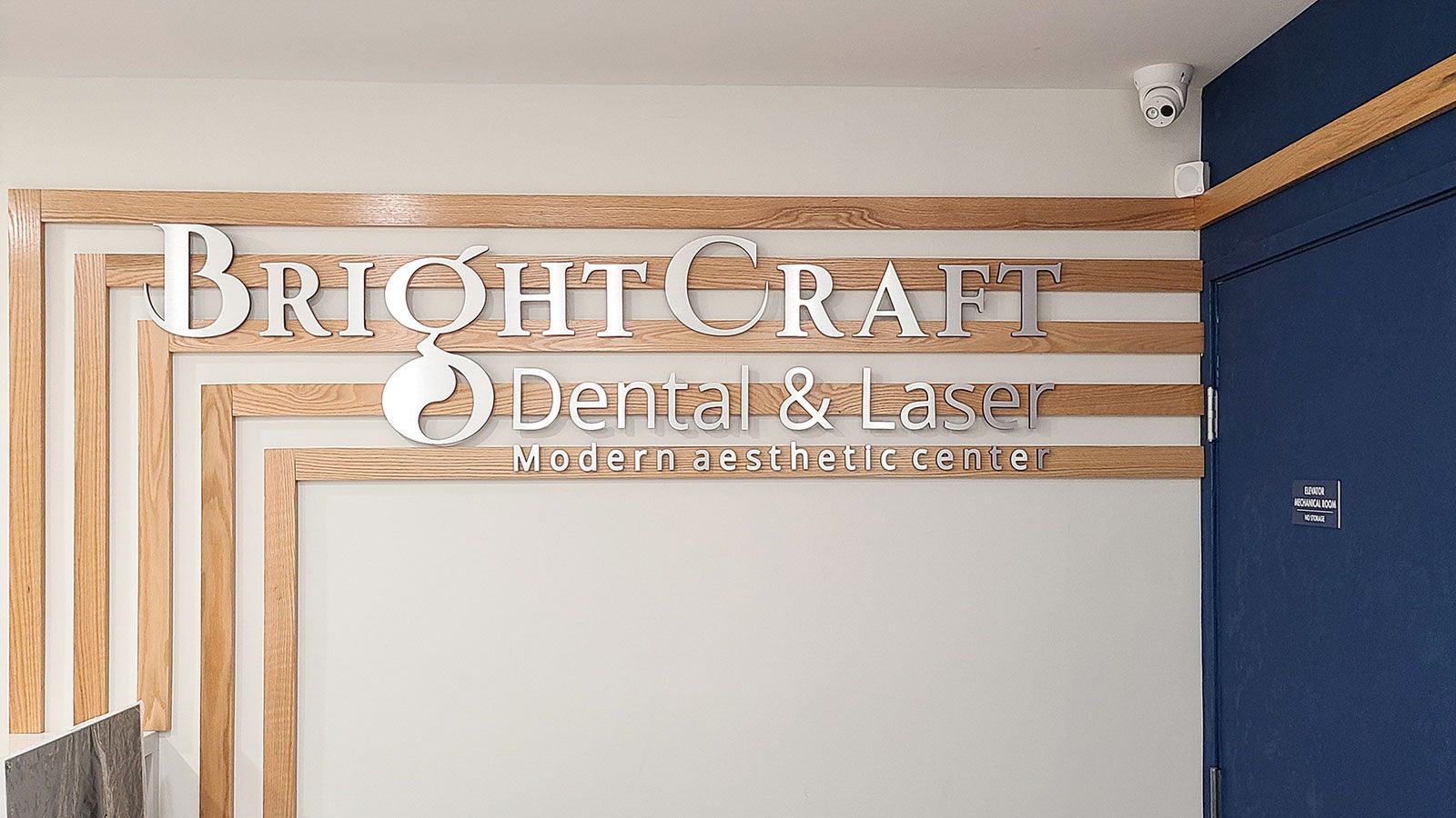 Bright Craft Ultra board letters