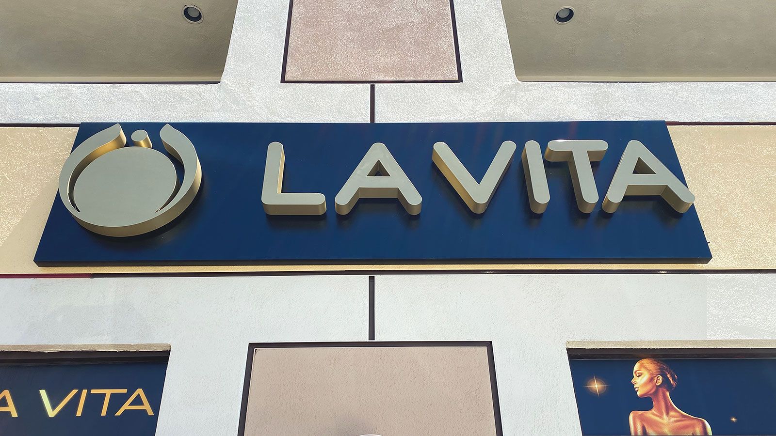 La Vita reverse channel letters