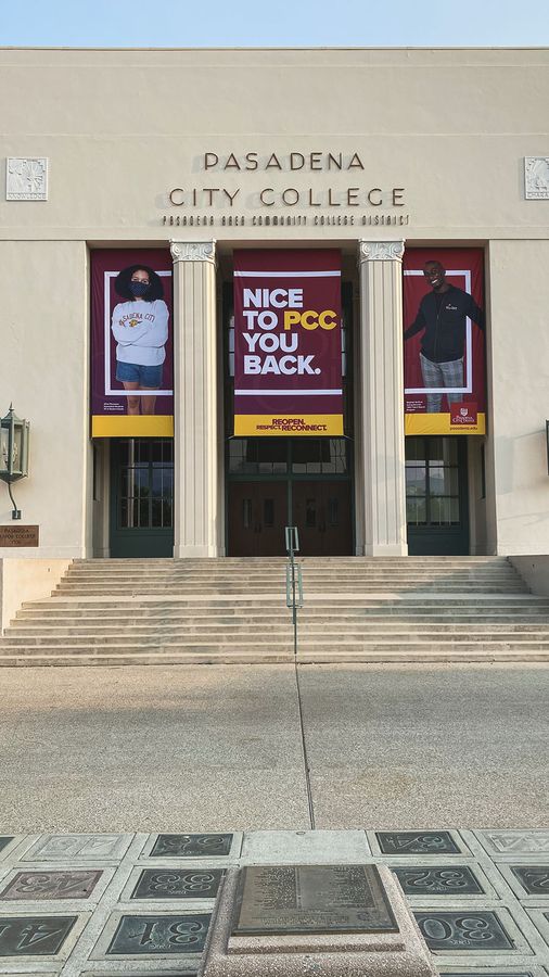Pasadena college banners